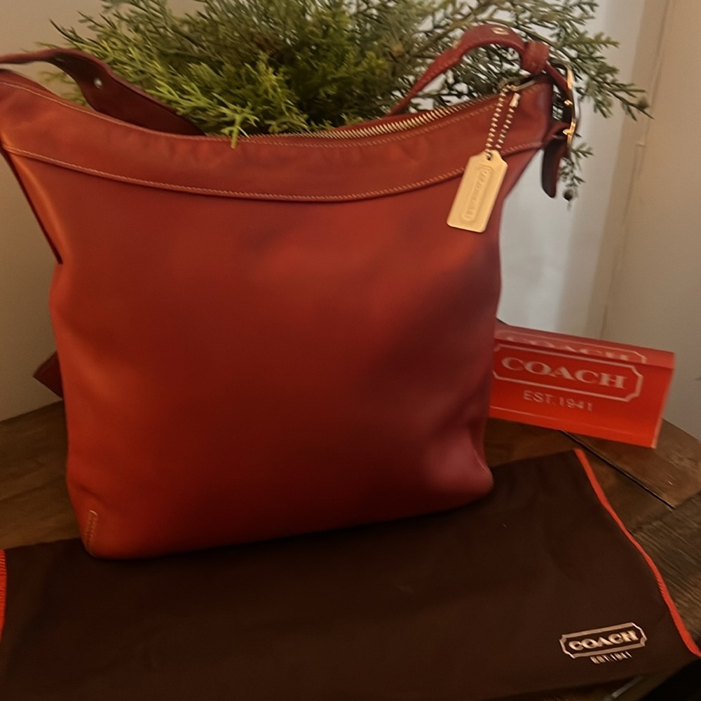 Coach Slim Legacy Duffle - Picture 11 of 11